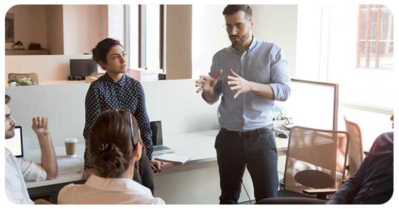 همپوشانی میان رهبری و مدیریت