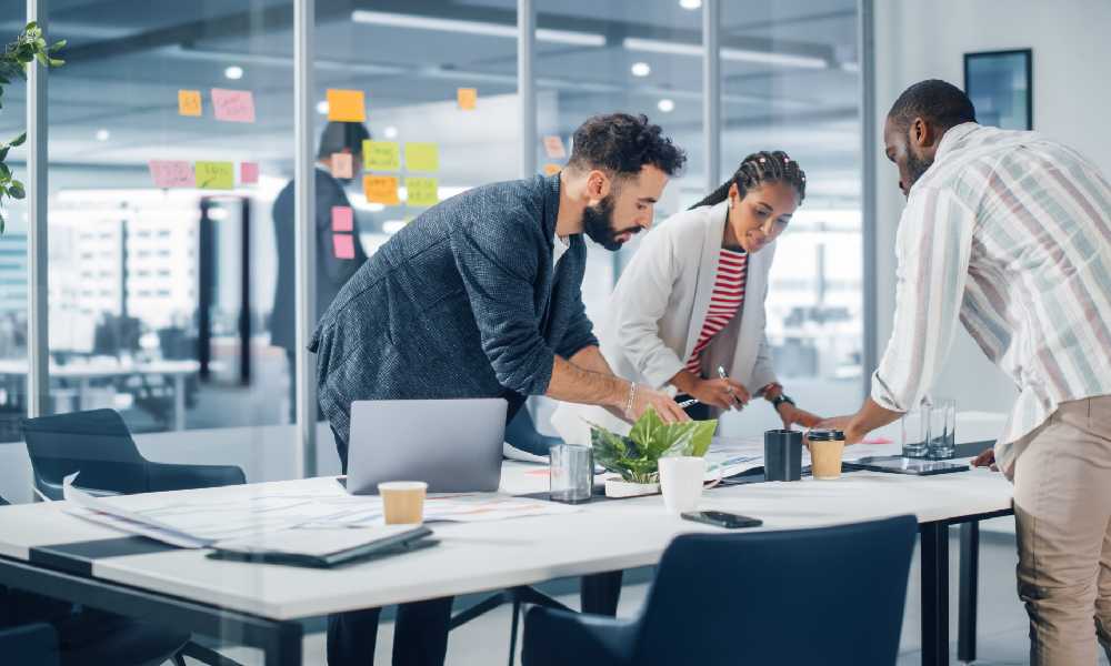 چه ابزارهایی برای سیستم سازی کسب و کارهای کوچک مناسب هستند؟